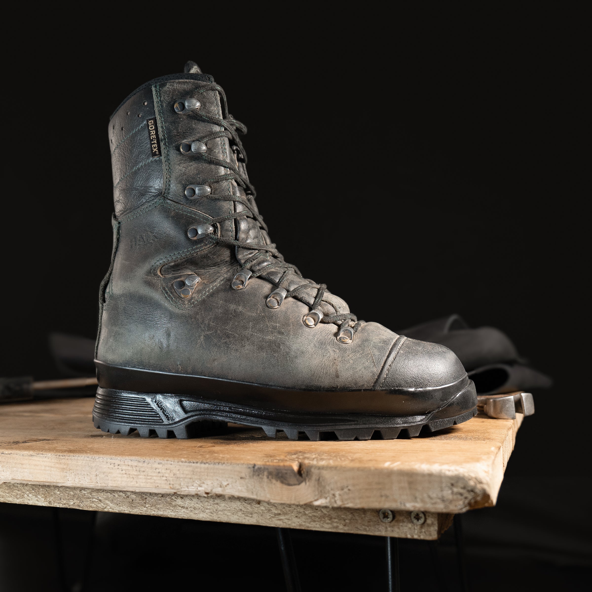 Shoe Repair Shop Resole Work Boots Near Me Work Boot Vibram Resole